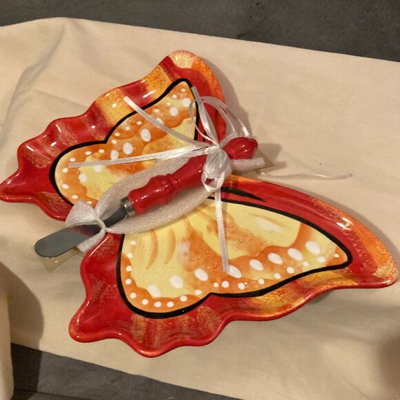 Grasslands Road-Butterfly Cheese Serving Tray W/Spreader/Knife-10" W-BRAND NEW - Picture 7 of 9